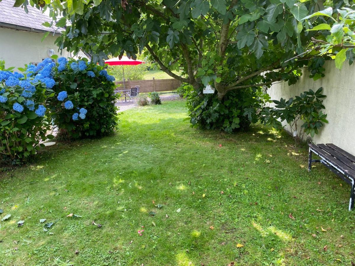 Mantilly Cottage Extérieur photo